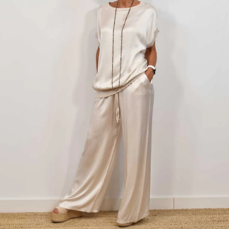 Ensemble Deux Pièces Élégant En Satin